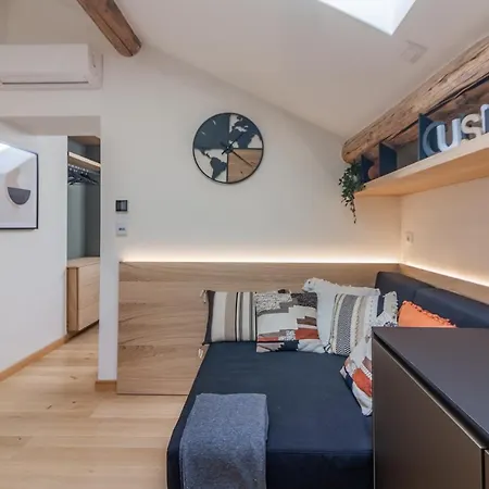 Casa Magenta Lägenhet Como