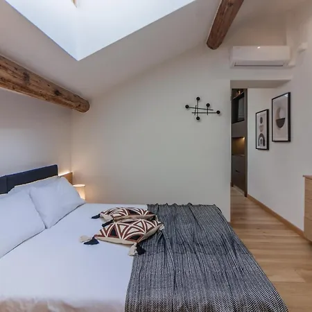 Casa Magenta Lägenhet Como