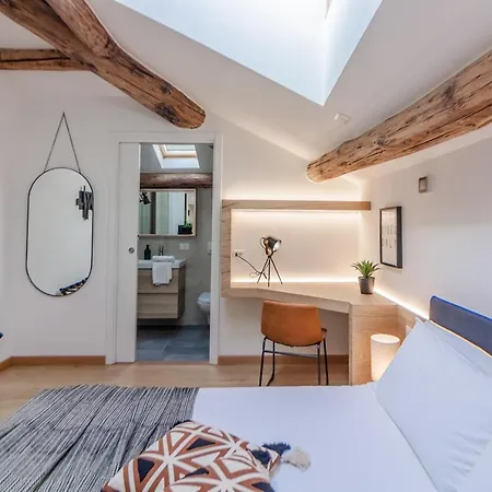 Casa Magenta Lägenhet